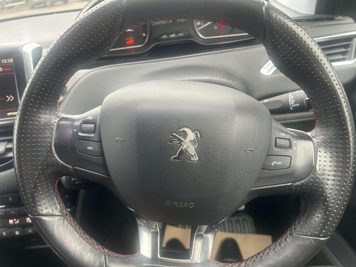 Used Peugeot 208 2018 for sale - 76538270: Photo 17