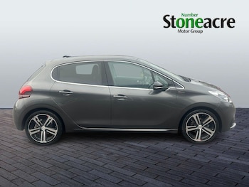 Used Peugeot 208 2018 for sale - 76538270: Photo