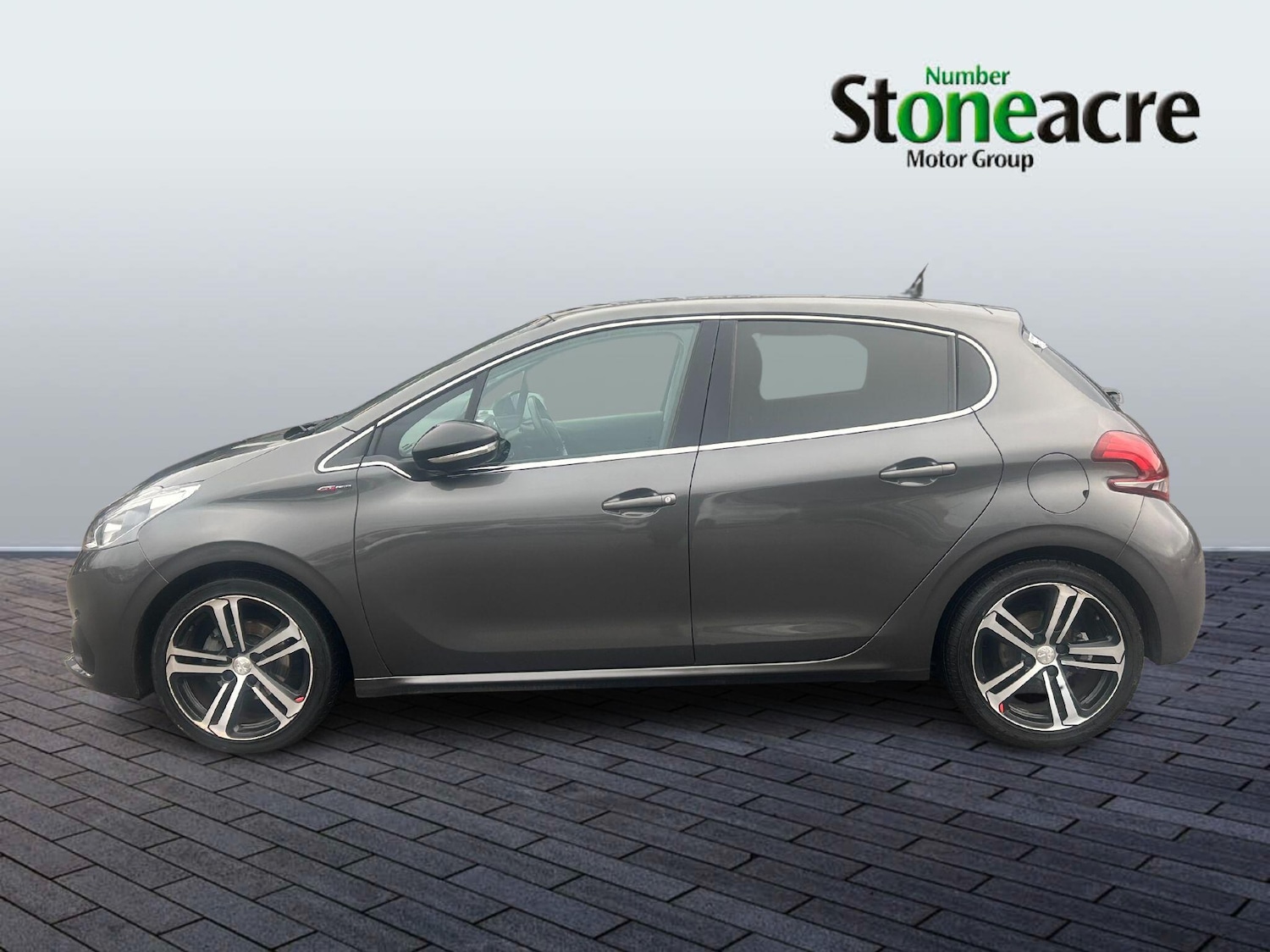 Used Peugeot 208 2018 for sale - 76538270: Photo 6