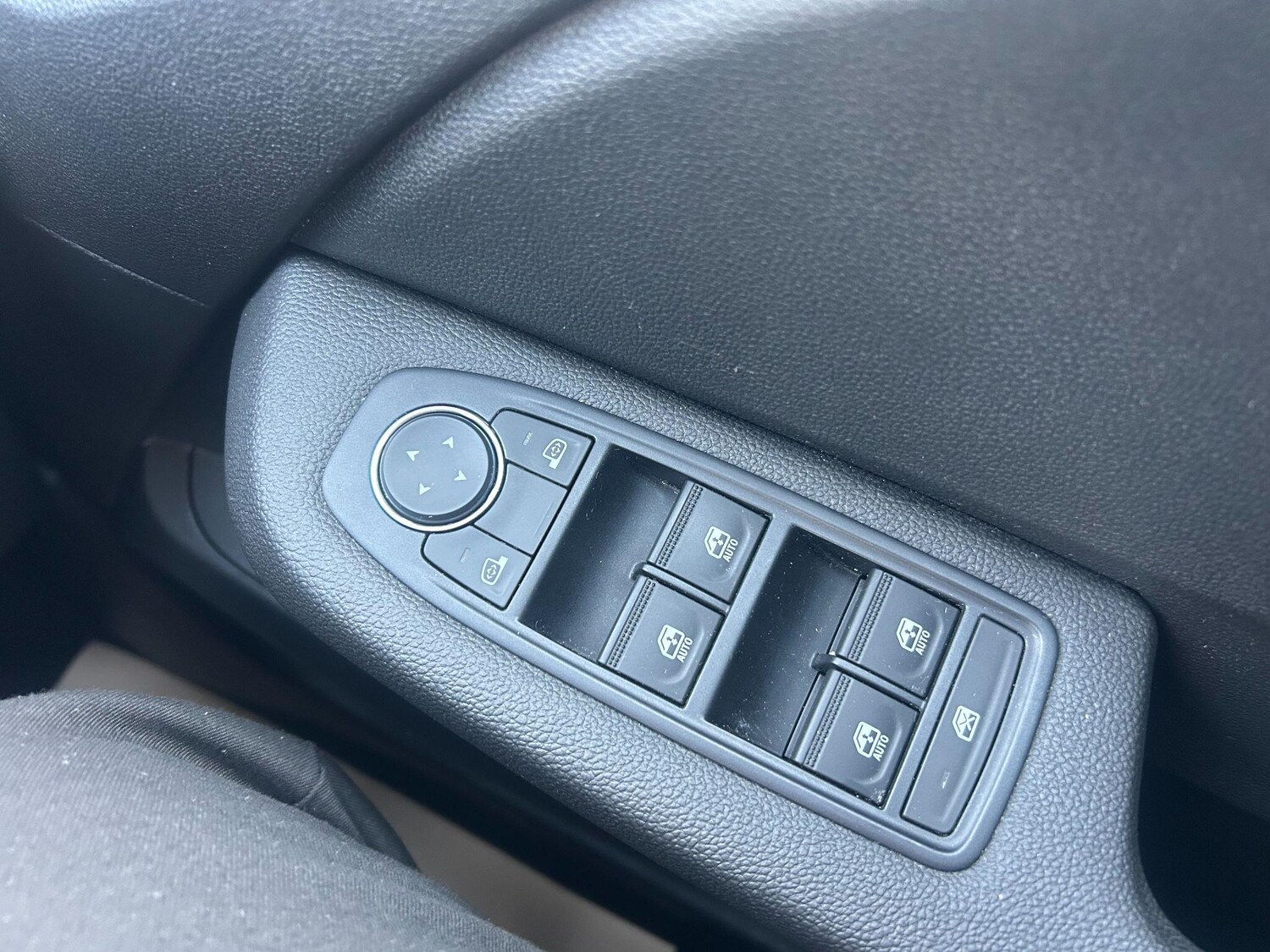 Used Renault Clio 2023 for sale - 76349011: Photo 15