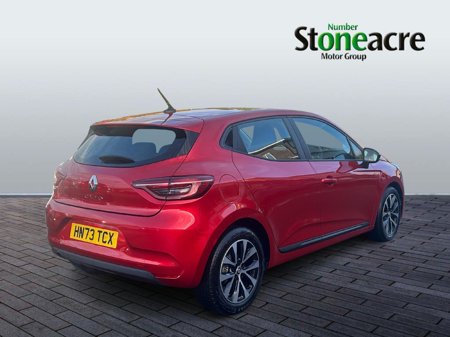 Used Renault Clio 2023 for sale - 76349011: Photo 3