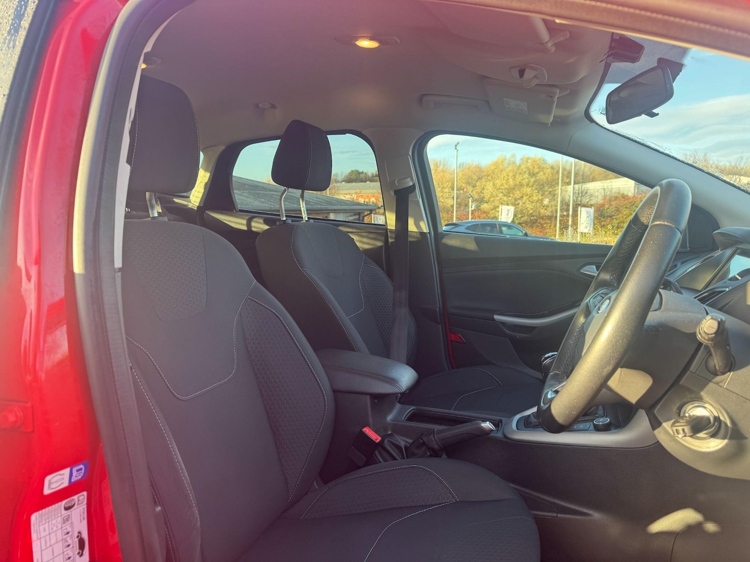 Used Ford Focus 2017 for sale - 76780559: Photo 11