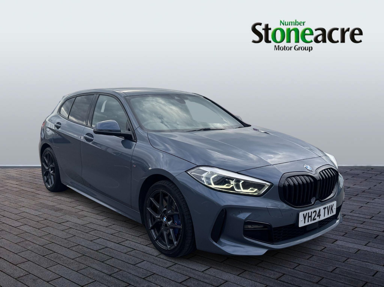 Used BMW 1 Series 2024 for sale - 76349667: Photo 1