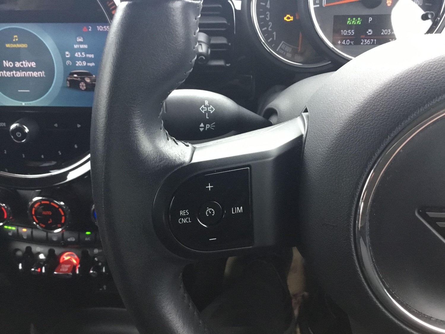 Used MINI Hatch 2022 for sale - 76866234: Photo 11