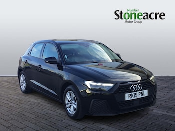 2019 (19) - 30 TFSI SE 5dr