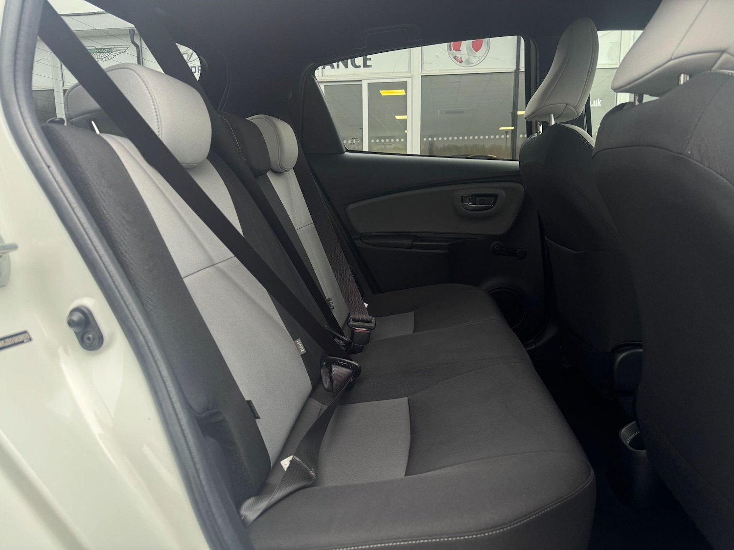 Used Toyota Yaris 2017 for sale - 77041012: Photo 14