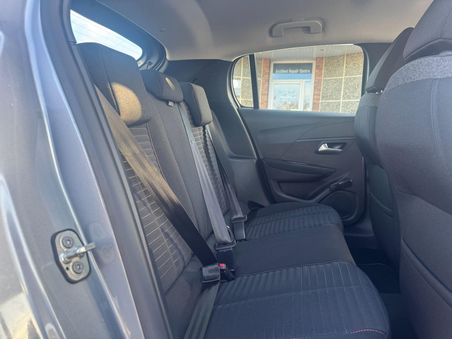 Used Peugeot 208 2020 for sale - 76781232: Photo 16