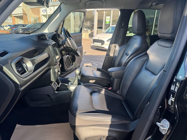 Used Jeep Renegade 2018 for sale - 76200702: Photo 11