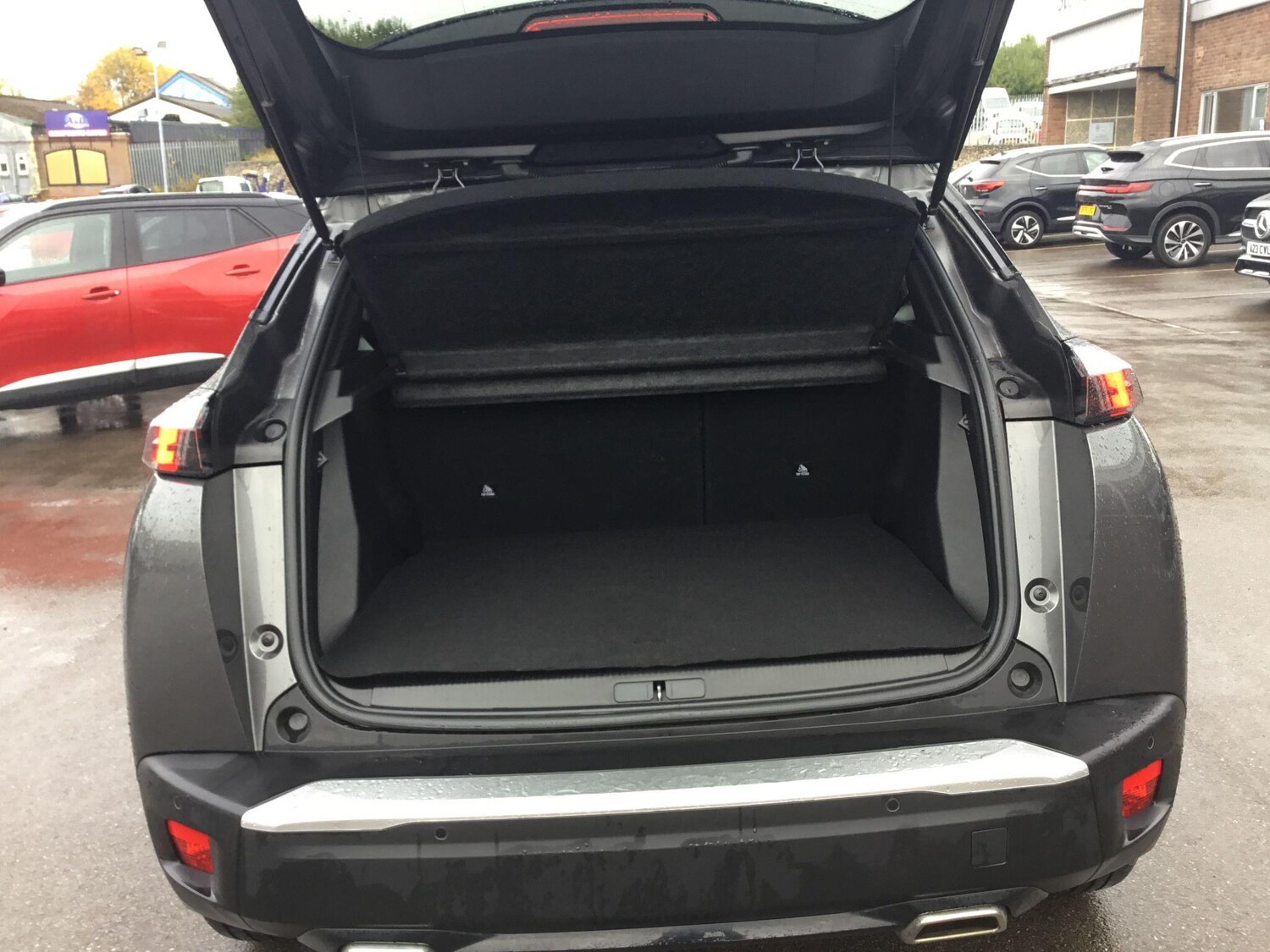 Used Peugeot 2008 2023 for sale - 76326662: Photo 24