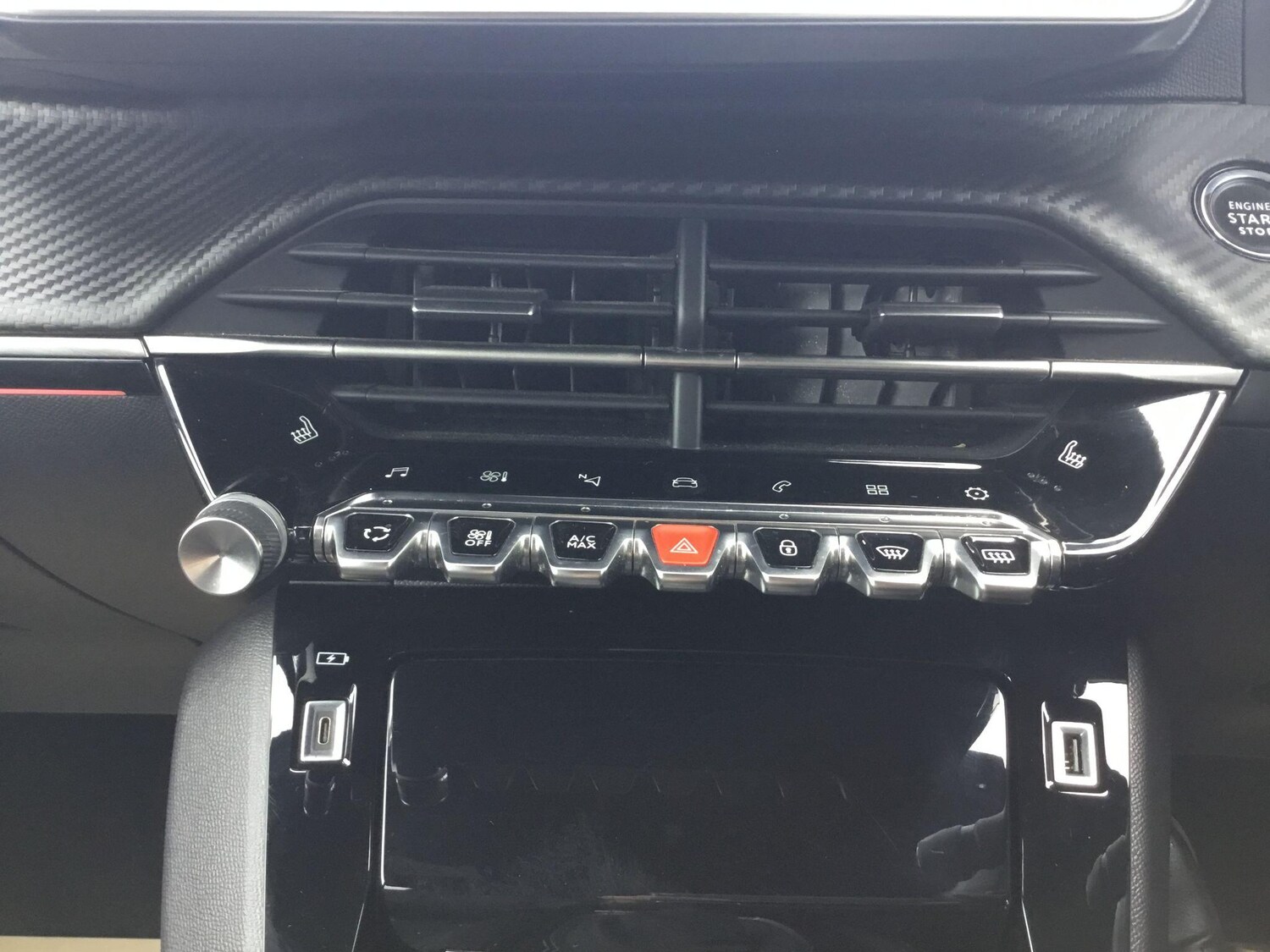 Used Peugeot 2008 2023 for sale - 76326662: Photo 28