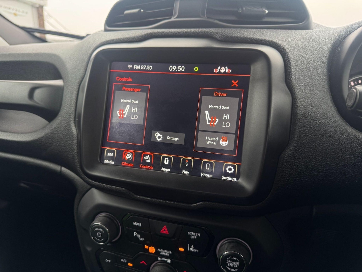 Used Jeep Renegade 2019 for sale - 77253607: Photo 13