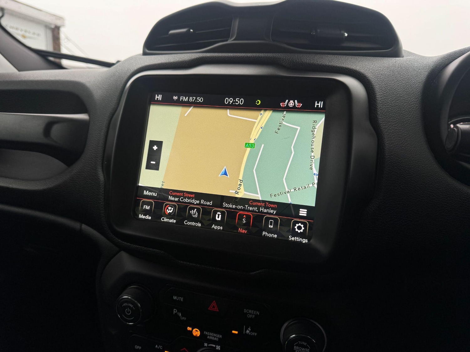 Used Jeep Renegade 2019 for sale - 77253607: Photo 14