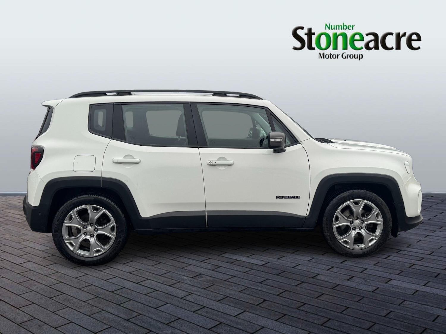 Used Jeep Renegade 2019 for sale - 77253607: Photo 2
