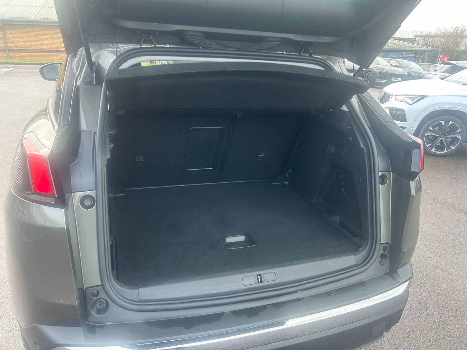 Used Peugeot 3008 2019 for sale - 77484376: Photo 9