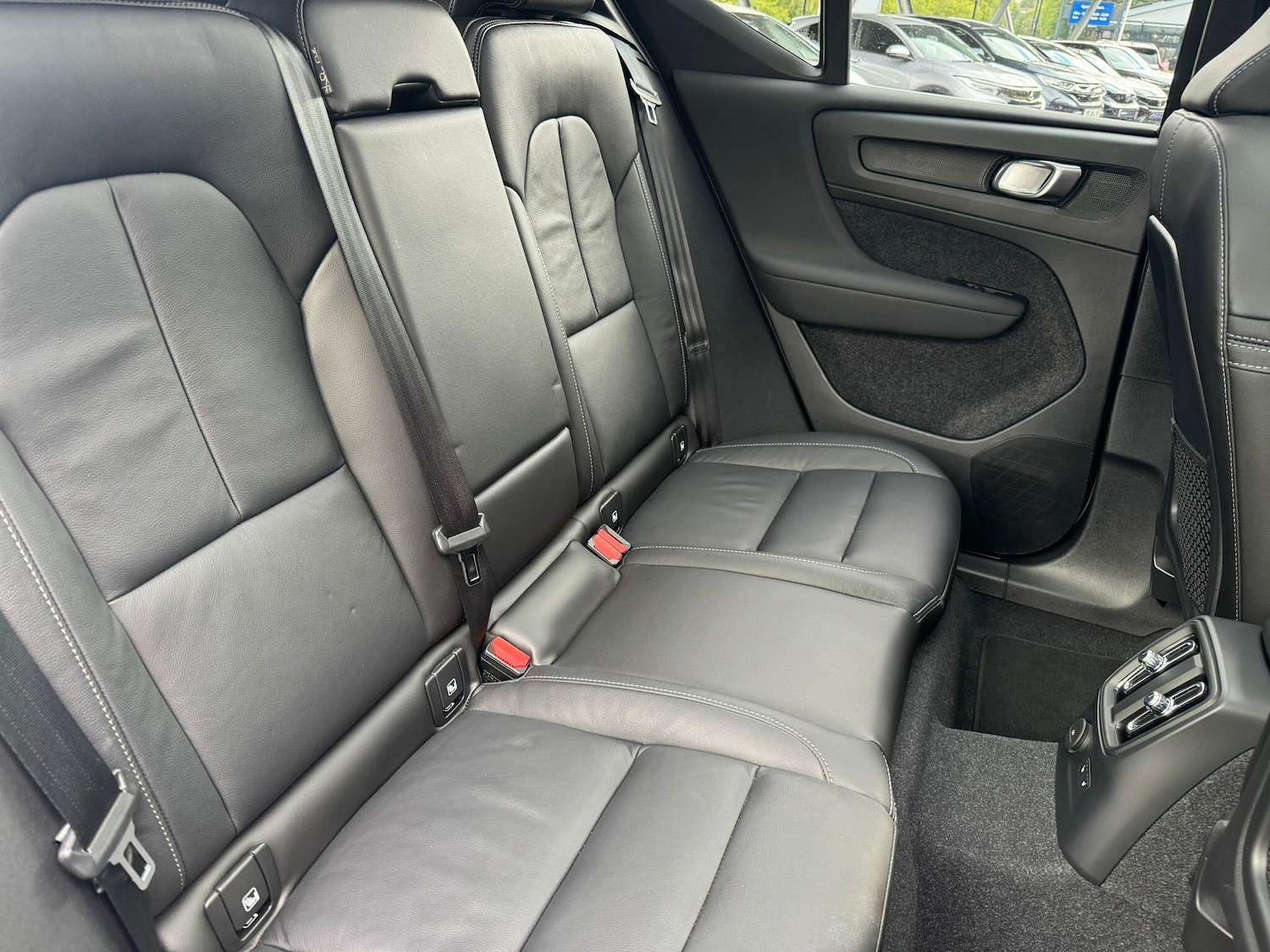 Used Volvo XC40 2023 for sale - 76898618: Photo 16