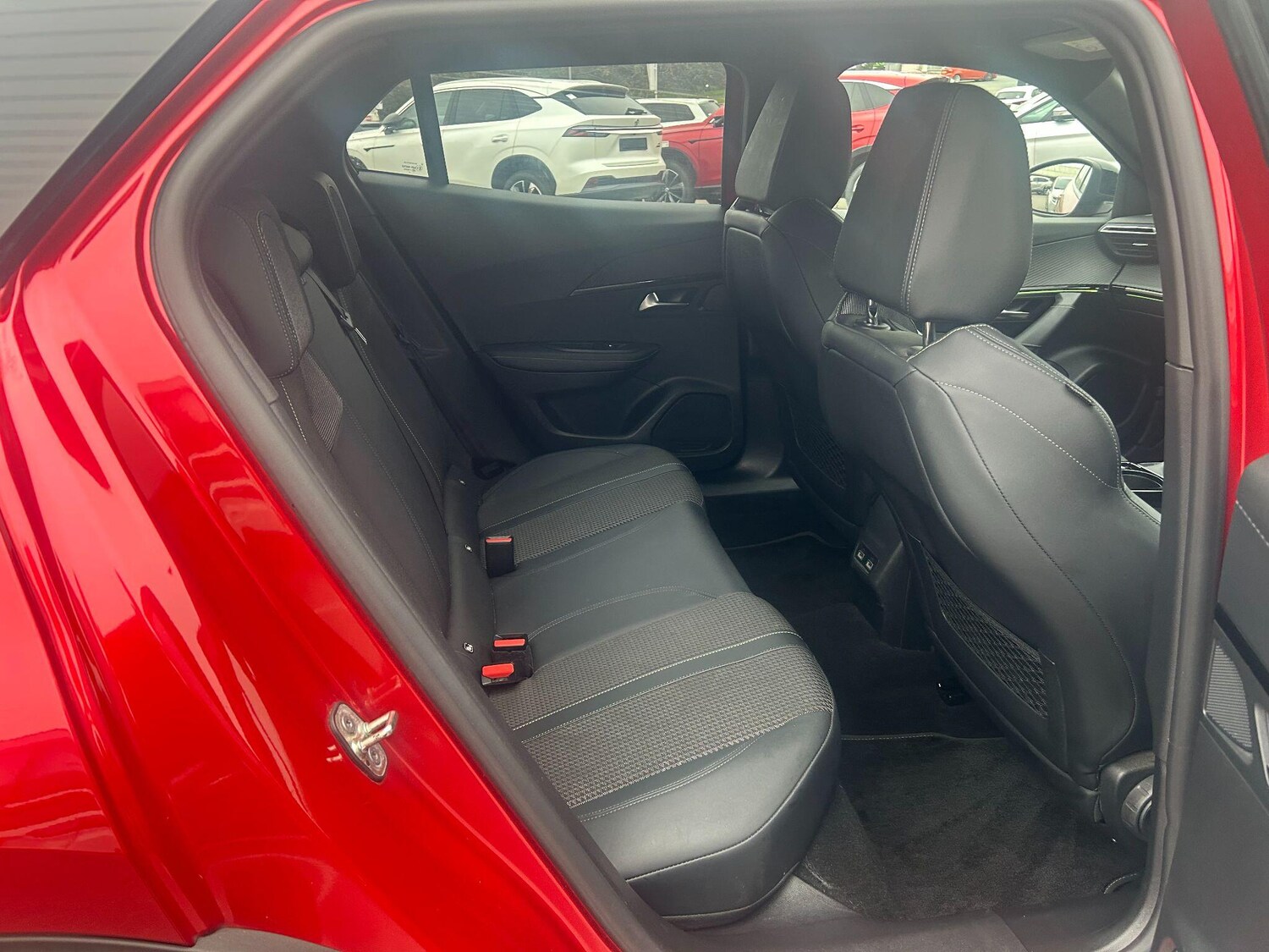 Used Peugeot 2008 2022 for sale - 76270555: Photo 12