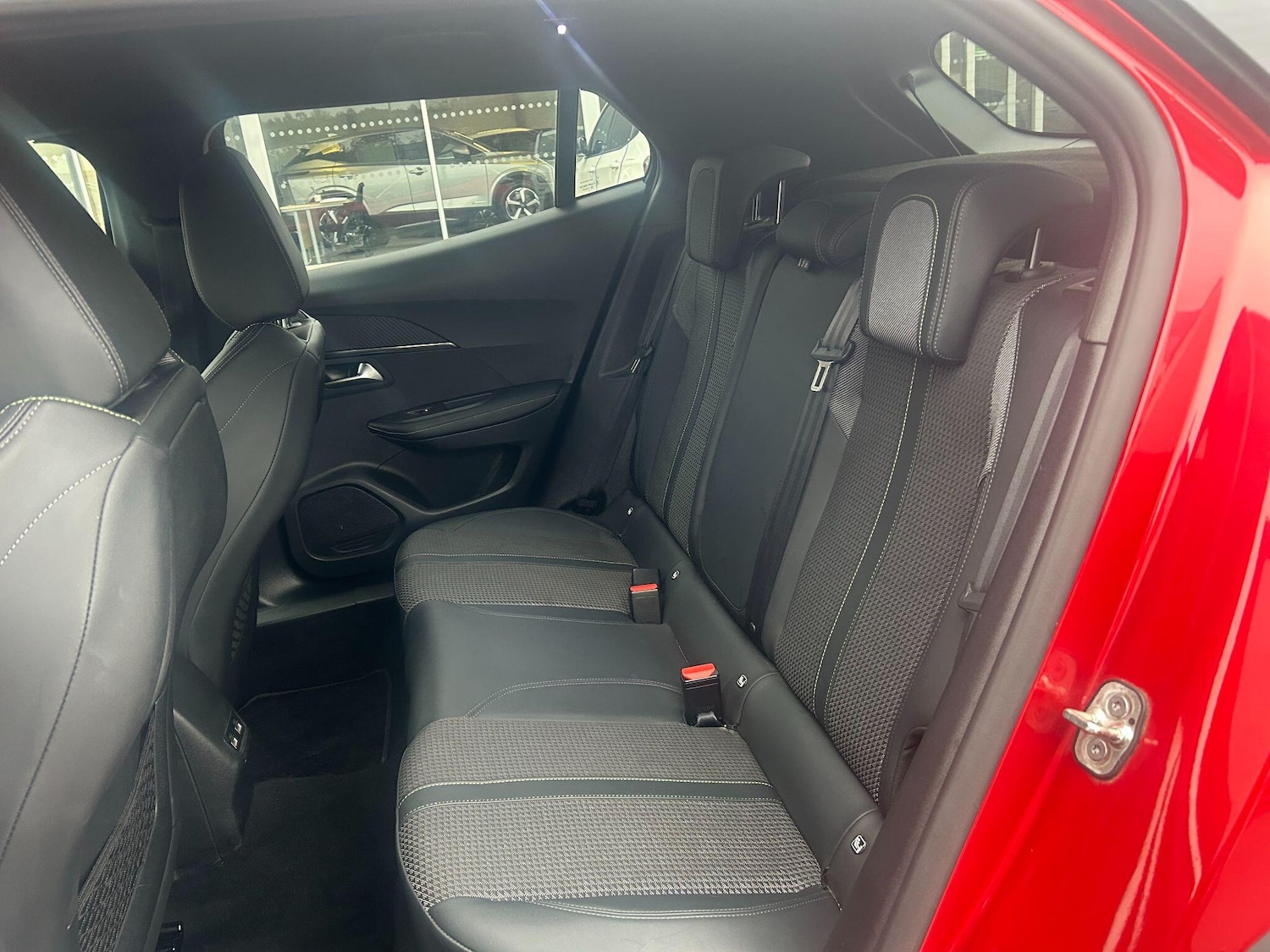 Used Peugeot 2008 2022 for sale - 76270555: Photo 13