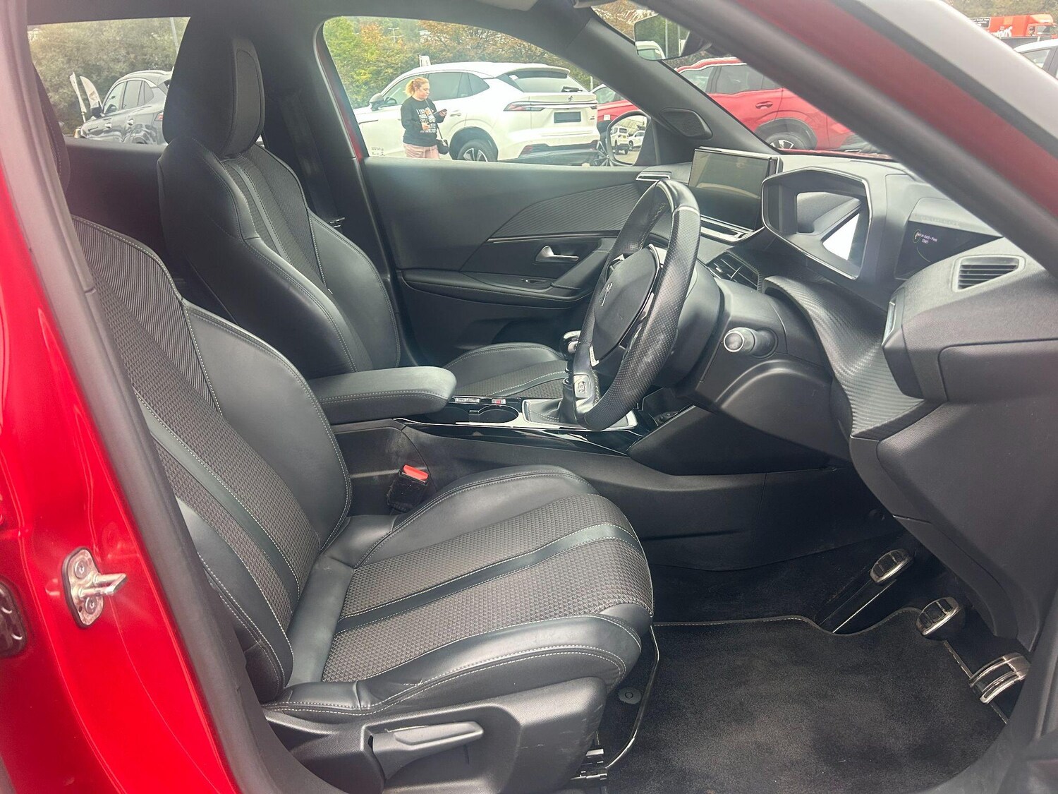 Used Peugeot 2008 2022 for sale - 76270555: Photo 15