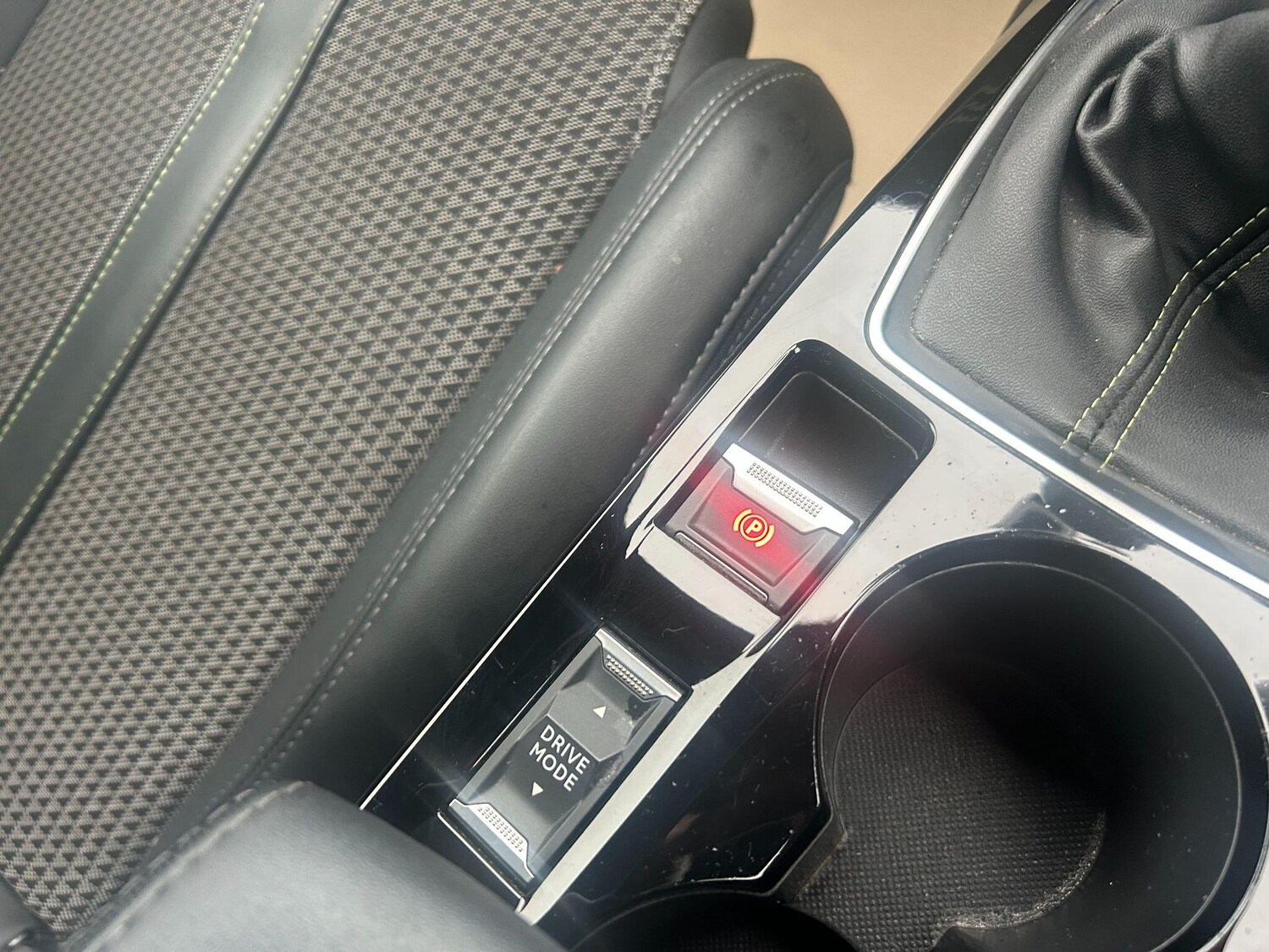 Used Peugeot 2008 2022 for sale - 76270555: Photo 27