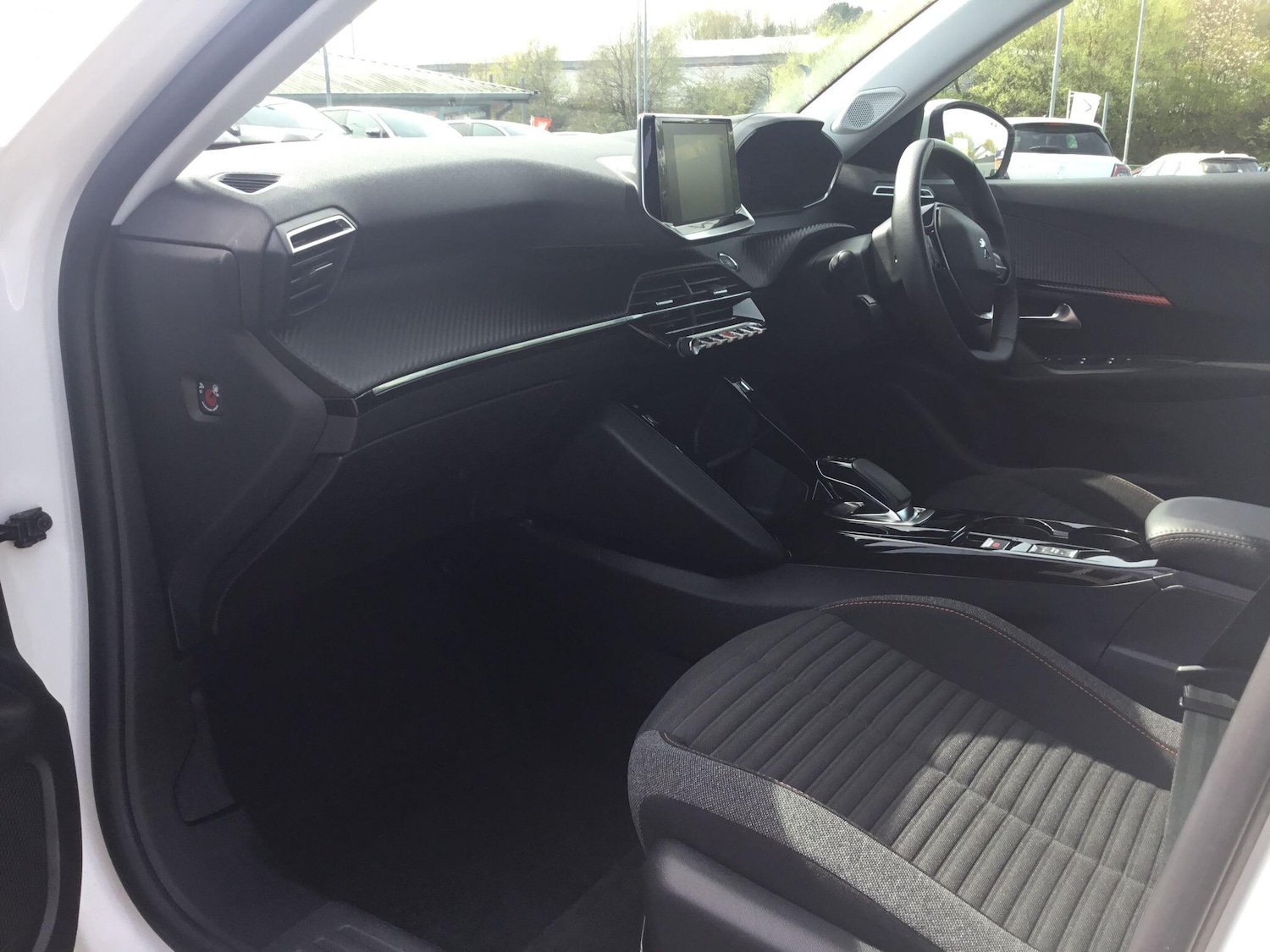 Used Peugeot 2008 2021 for sale - 78204631: Photo 15