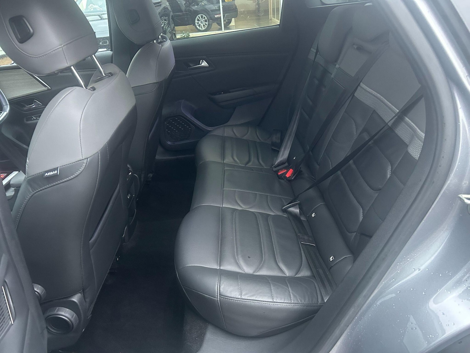 Used Citroen C5 X 2023 for sale - 76550467: Photo 10