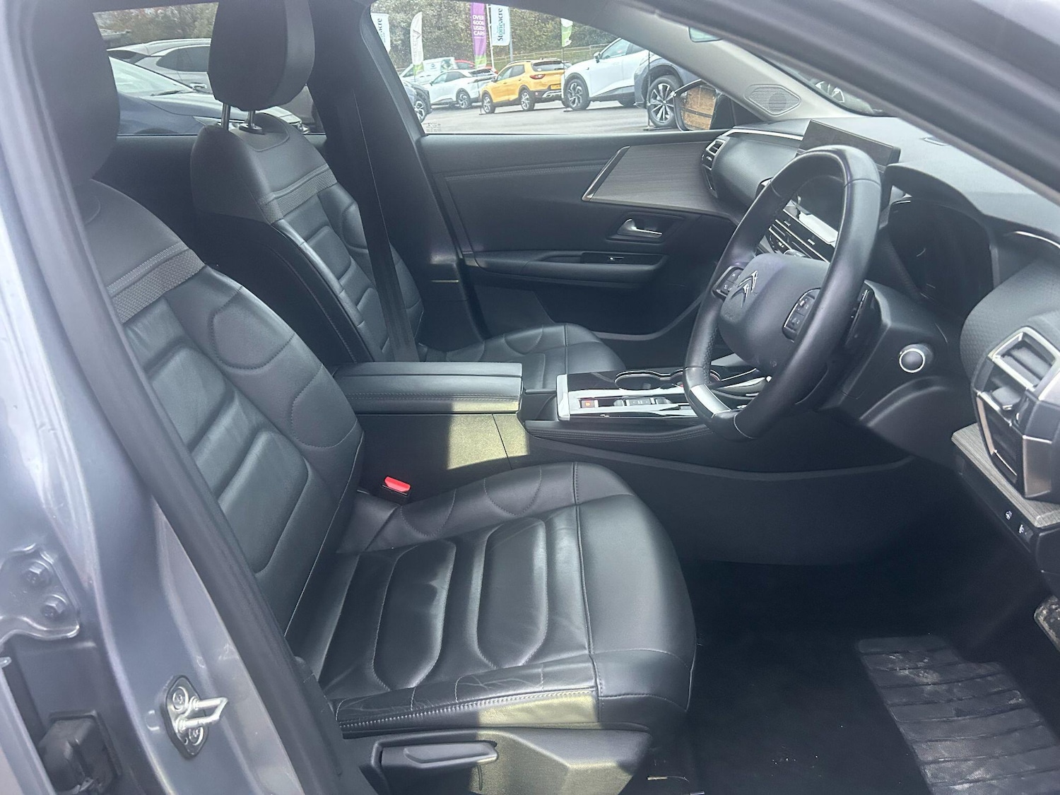 Used Citroen C5 X 2023 for sale - 76550467: Photo 12