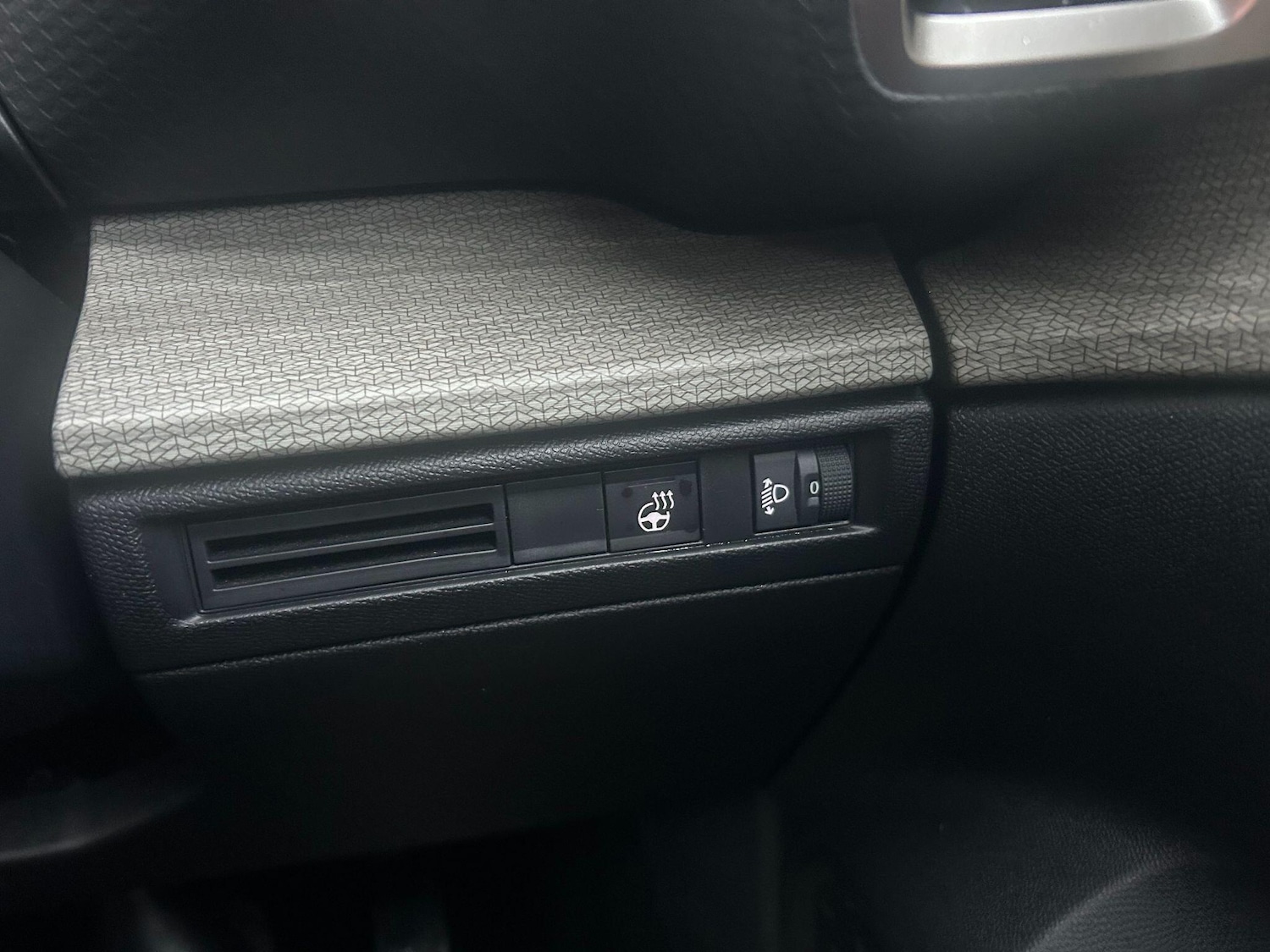 Used Citroen C5 X 2023 for sale - 76550467: Photo 14