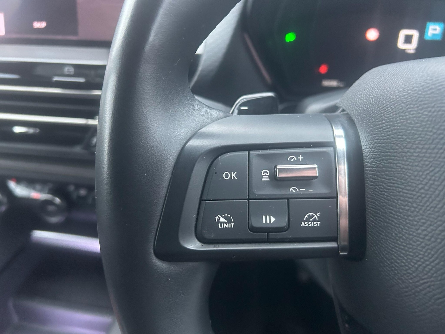 Used Citroen C5 X 2023 for sale - 76550467: Photo 17