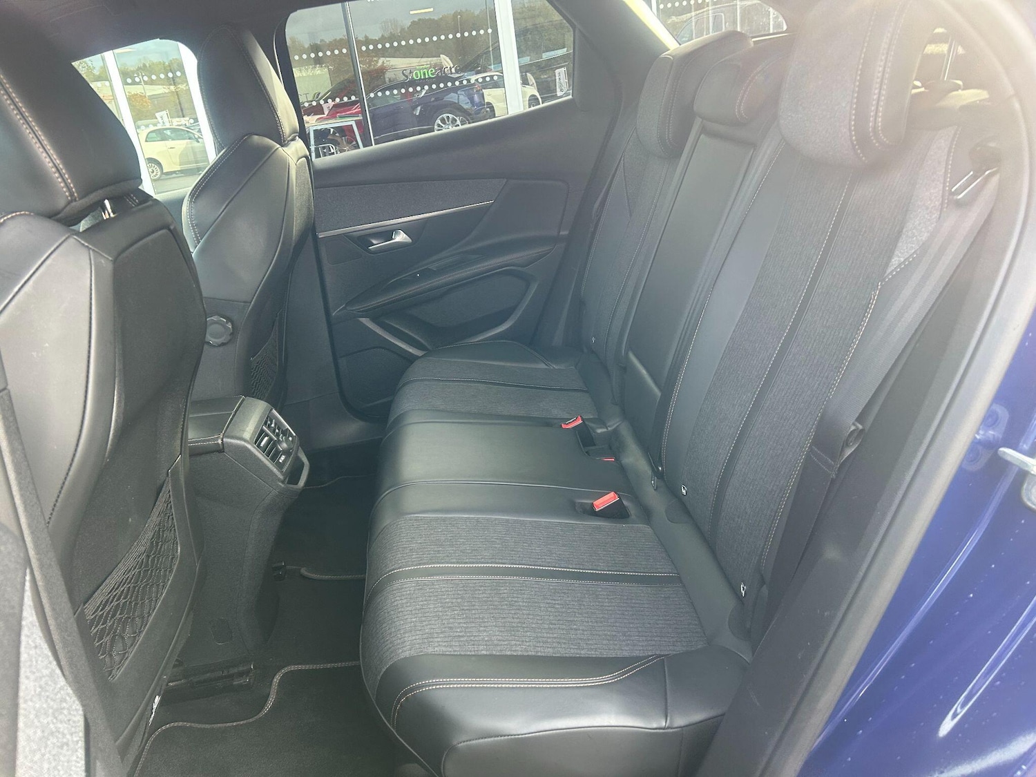 Used Peugeot 3008 2017 for sale - 76398600: Photo 10