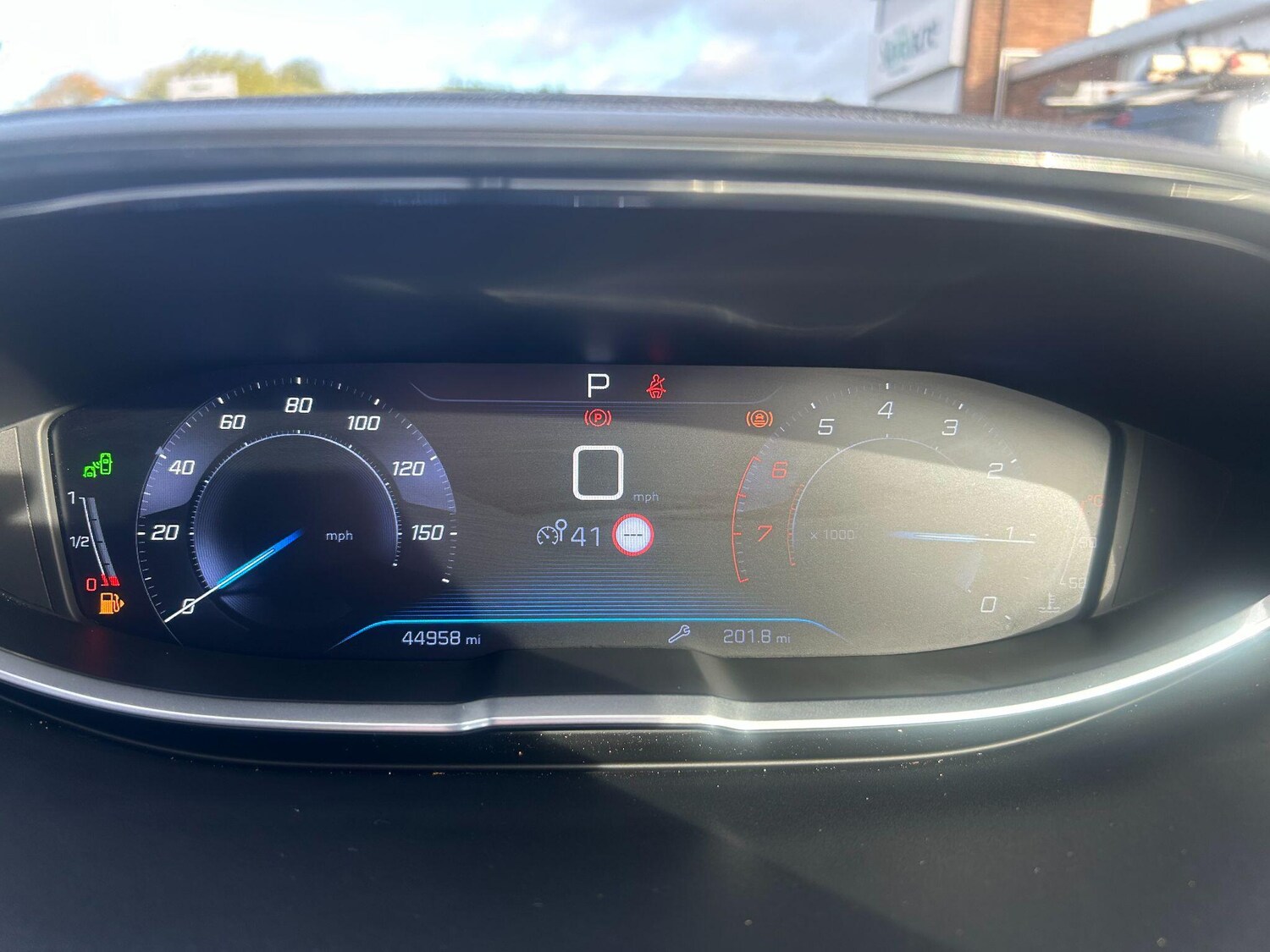 Used Peugeot 3008 2017 for sale - 76398600: Photo 17