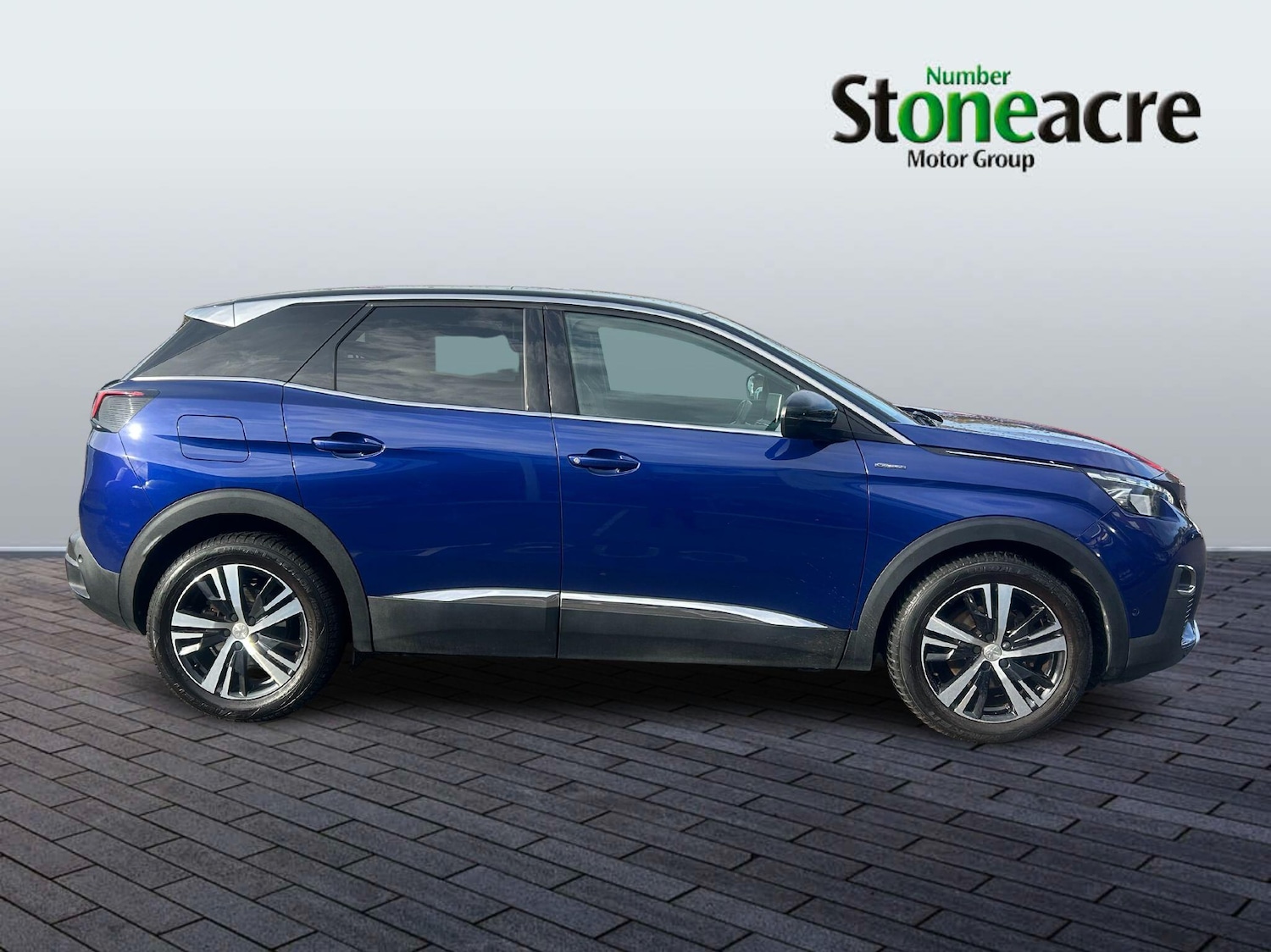 Used Peugeot 3008 2017 for sale - 76398600: Photo 2