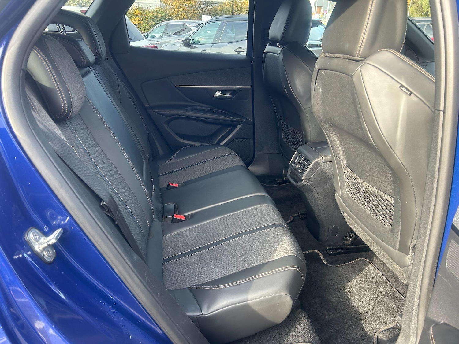 Used Peugeot 3008 2017 for sale - 76398600: Photo 9