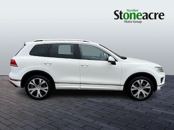 Used Volkswagen Touareg 2016 for sale - 78548348: Photo