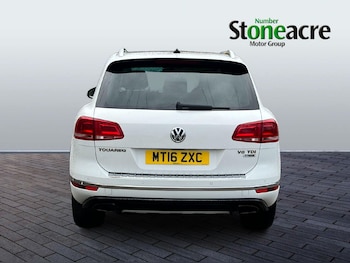 Used Volkswagen Touareg 2016 for sale - 78548348: Photo