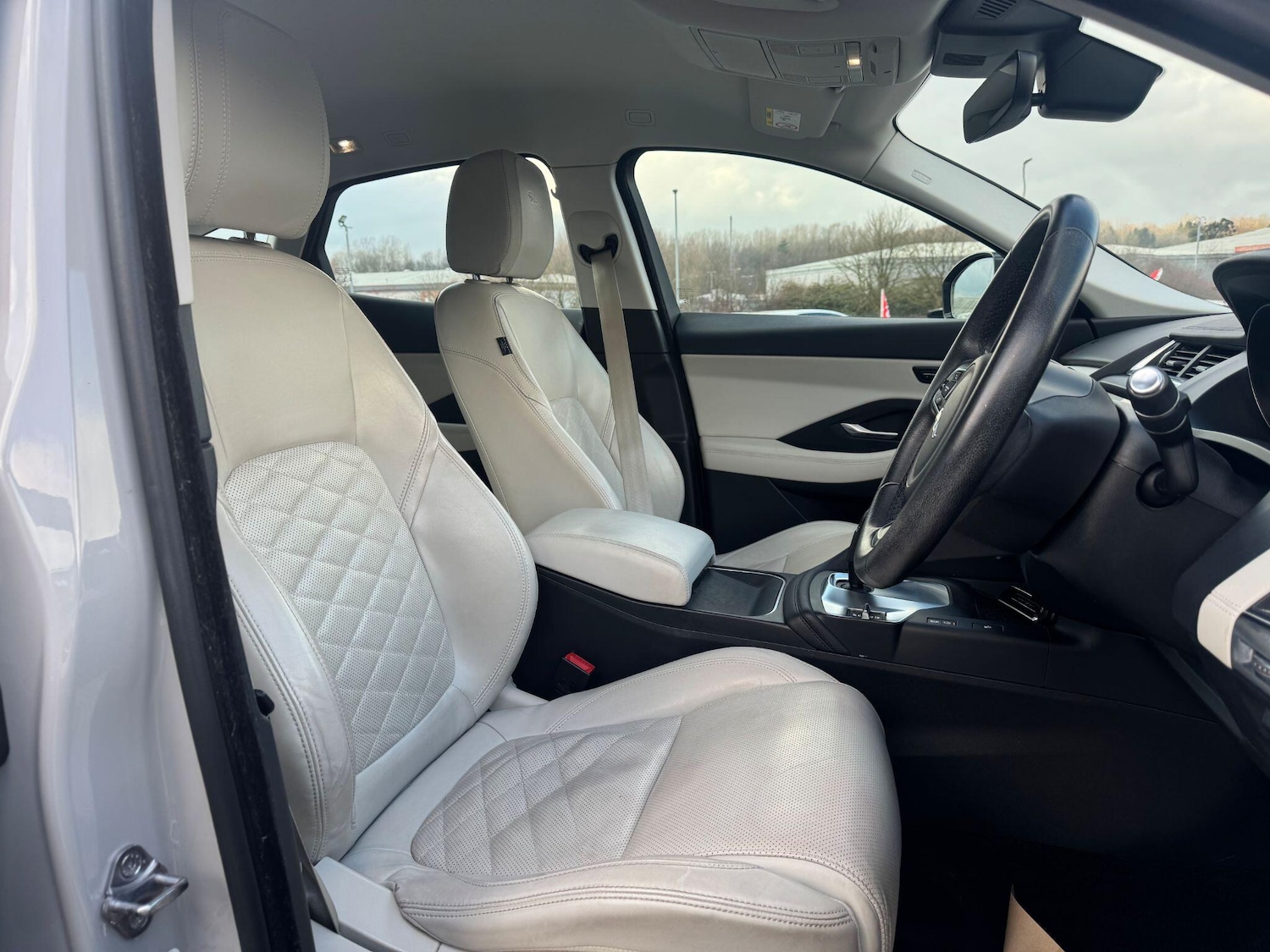 Used Jaguar E-Pace for sale - 77412236: Photo 11