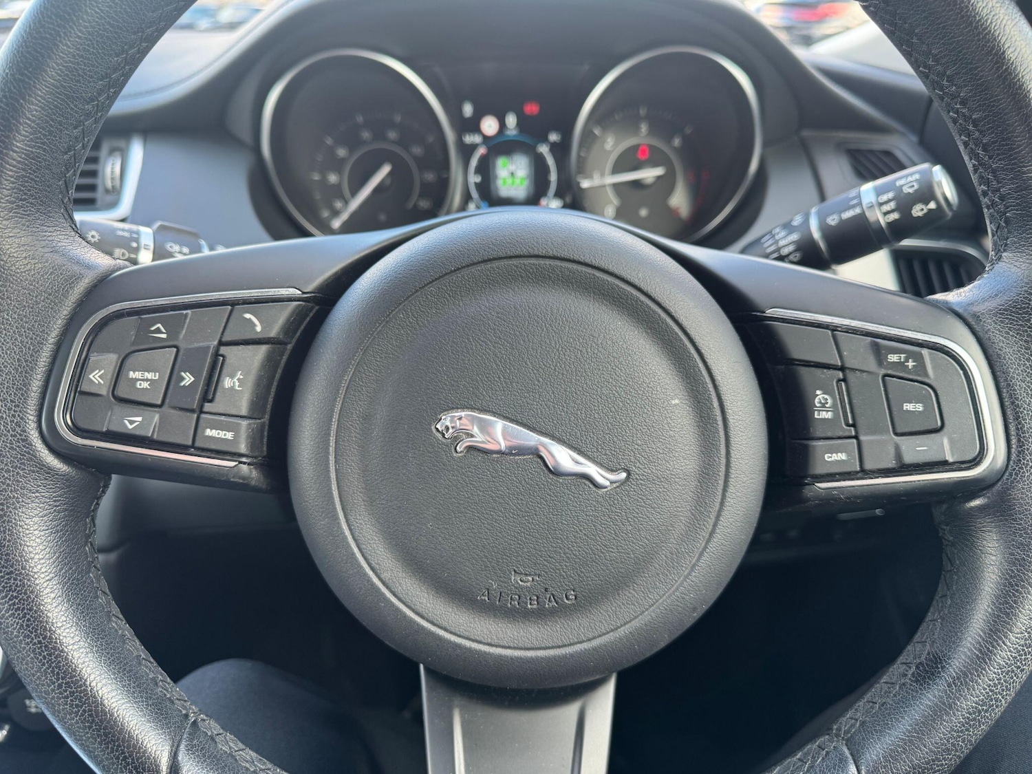 Used Jaguar E-Pace for sale - 77412236: Photo 14