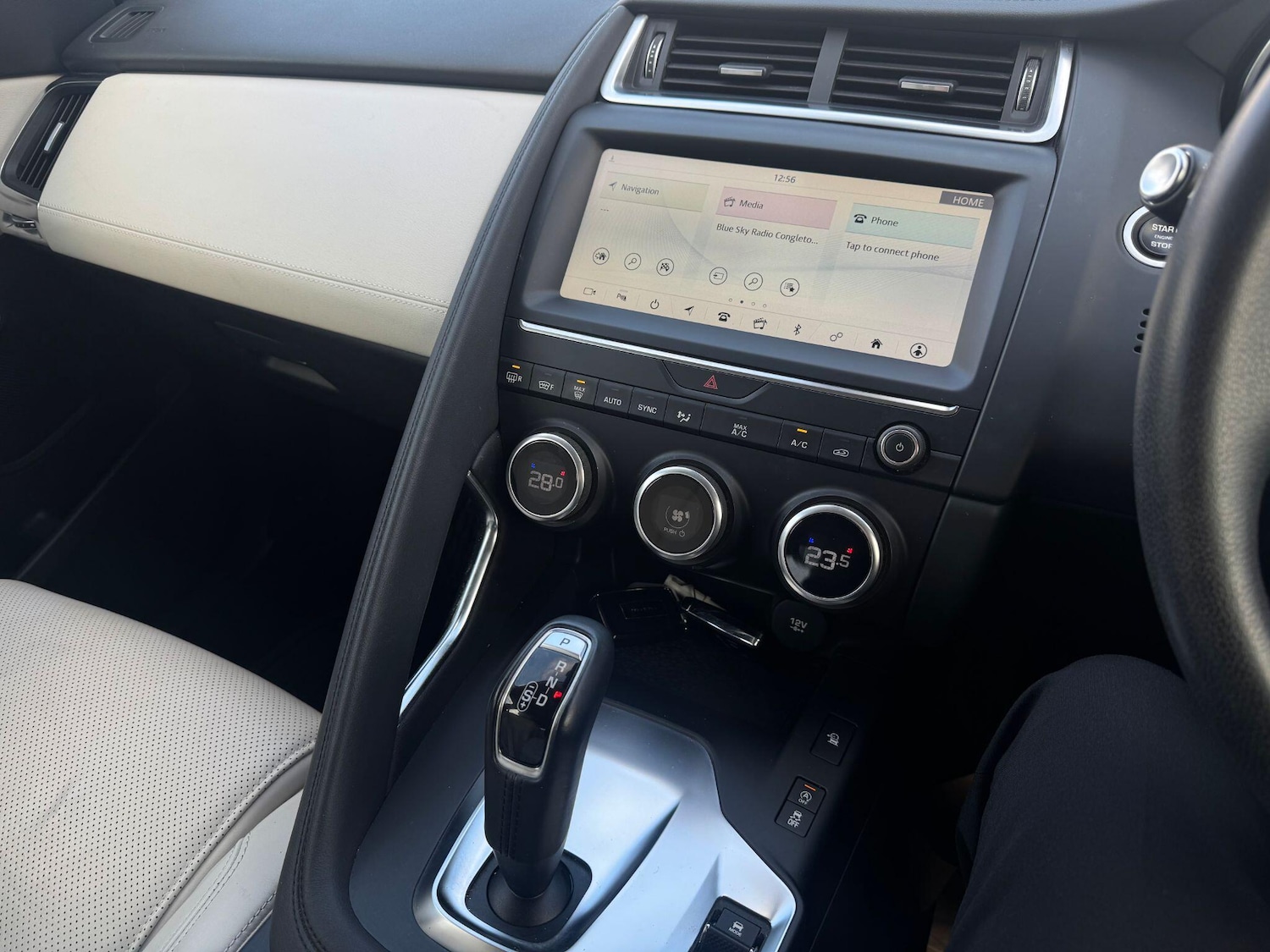 Used Jaguar E-Pace for sale - 77412236: Photo 15