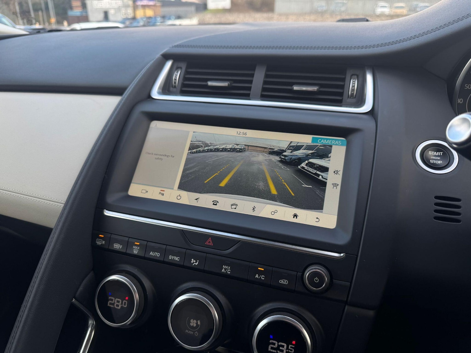 Used Jaguar E-Pace for sale - 77412236: Photo 16