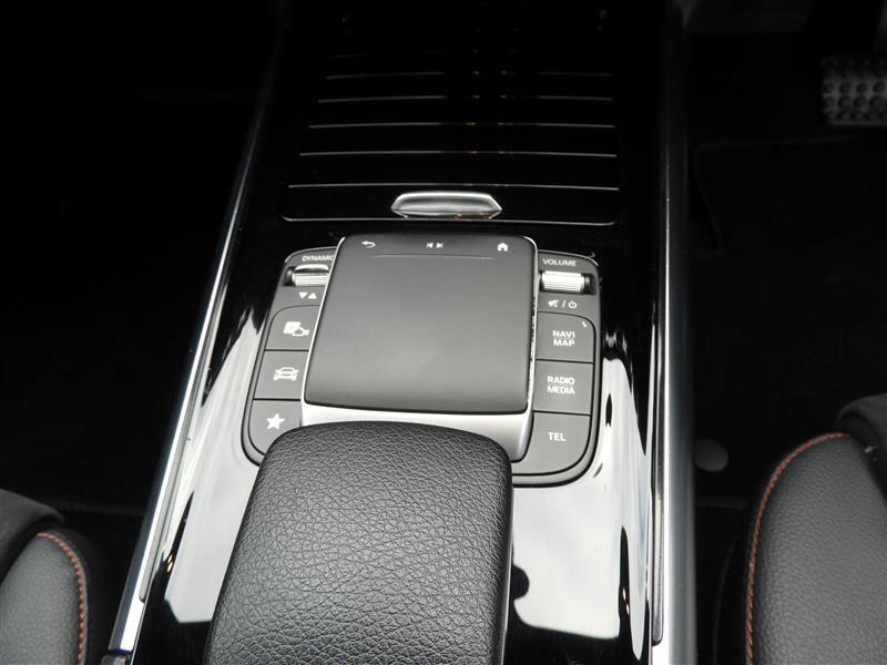 Used Mercedes-Benz GLA 2021 for sale - 77102047: Photo 10