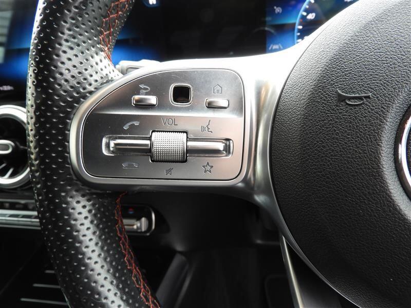 Used Mercedes-Benz GLA 2021 for sale - 77102047: Photo 11