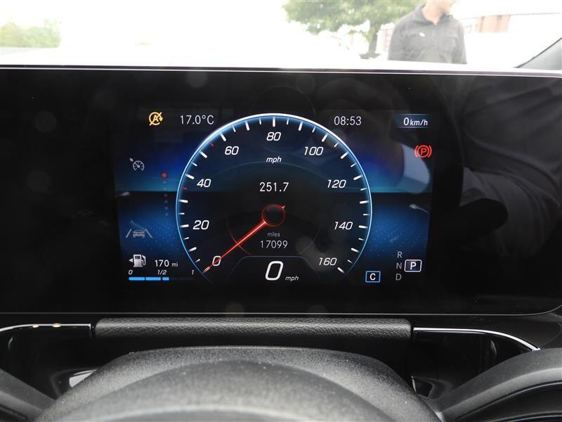 Used Mercedes-Benz GLA 2021 for sale - 77102047: Photo 15