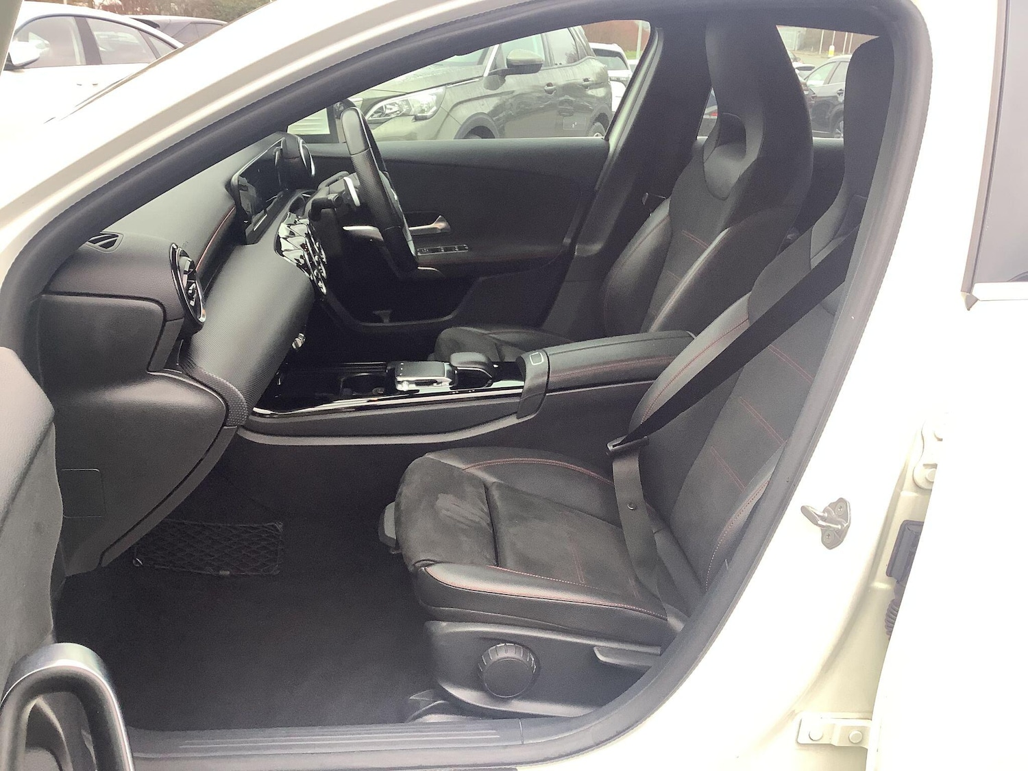 Used Mercedes-Benz A-Class 2018 for sale - 77412305: Photo 23