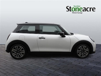 Used MINI Hatch 2024 for sale - 78461774: Photo
