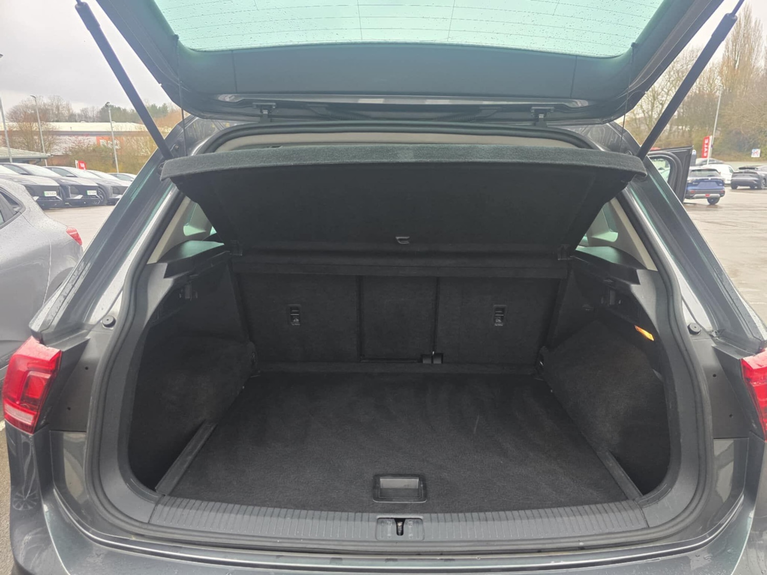 Used Volkswagen Tiguan 2018 for sale - 77537681: Photo 16