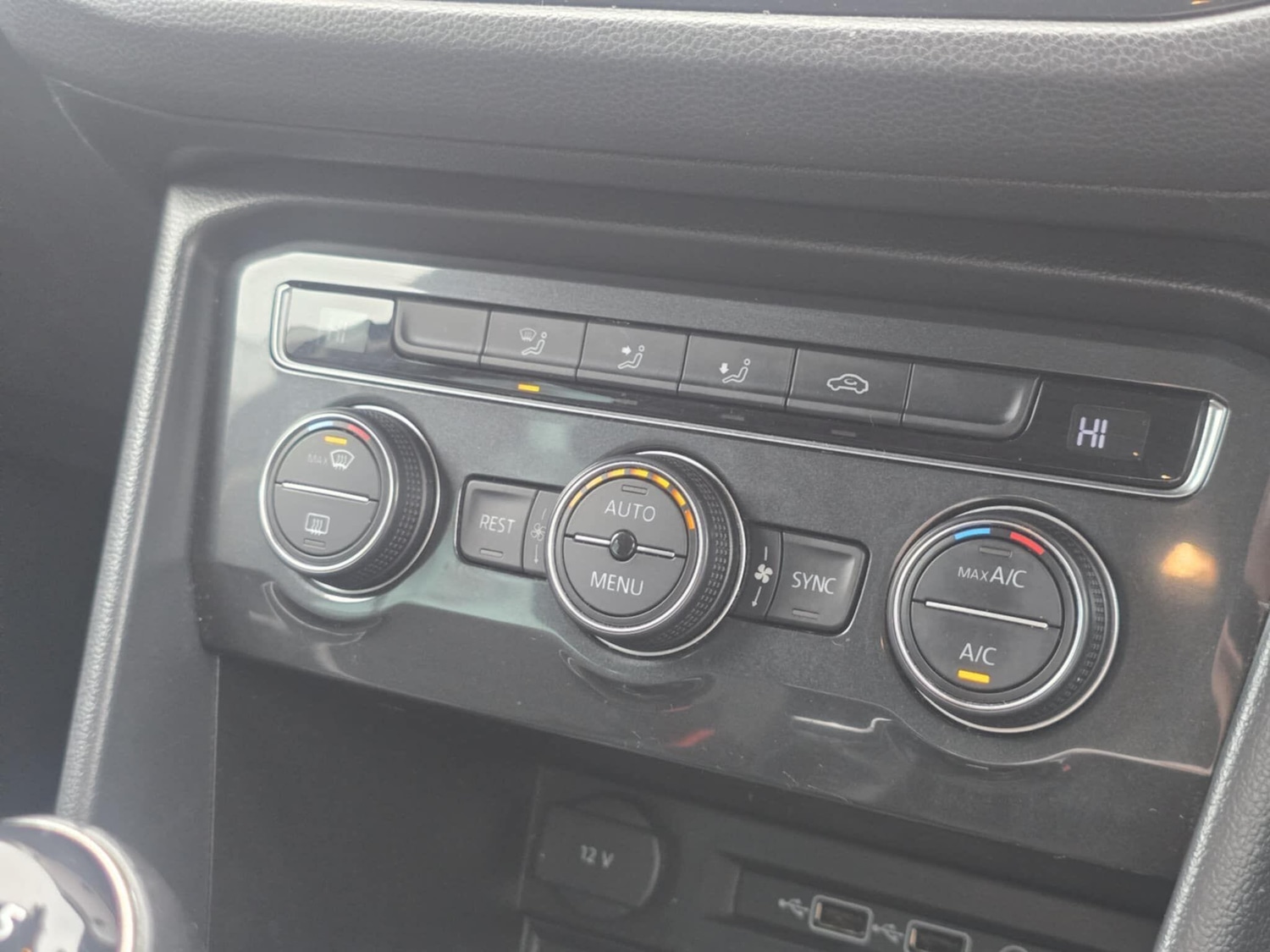 Used Volkswagen Tiguan 2018 for sale - 77537681: Photo 18