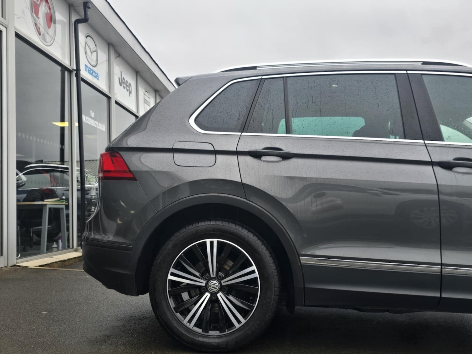 Used Volkswagen Tiguan 2018 for sale - 77537681: Photo 24