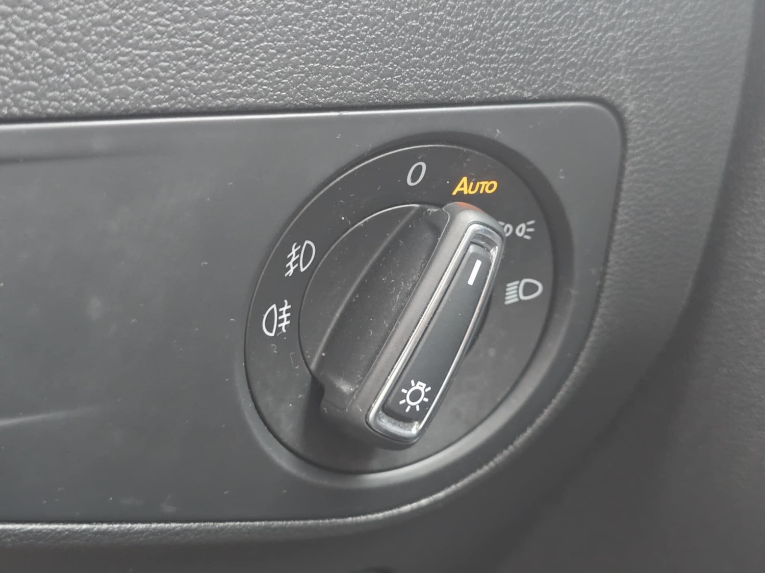 Used Volkswagen Tiguan 2018 for sale - 77537681: Photo 39