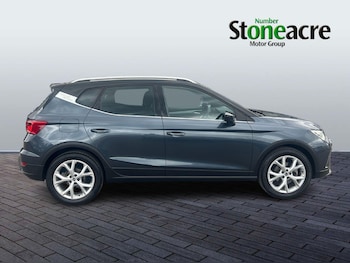 Used SEAT Arona 2023 for sale - 76702287: Photo