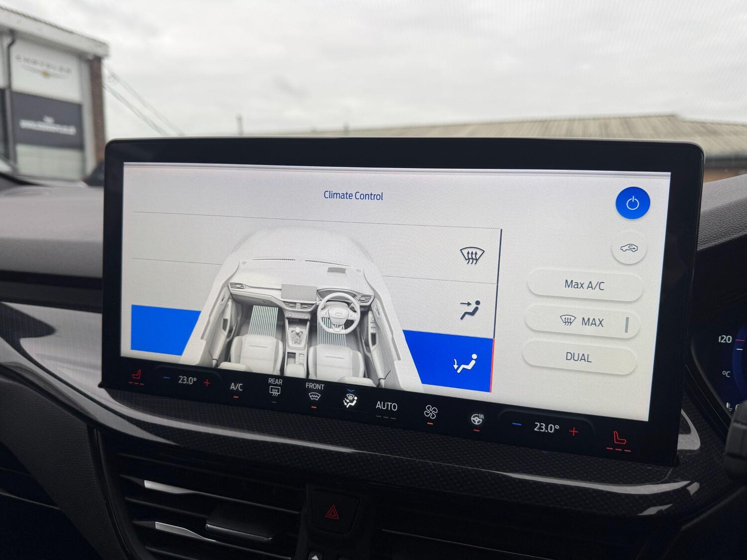 Used Ford Focus 2023 for sale - 78204071: Photo 17