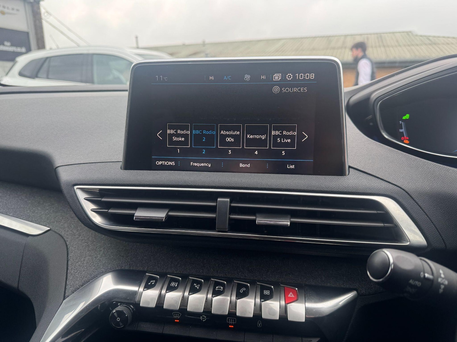 Used Peugeot 3008 2017 for sale - 77705141: Photo 14